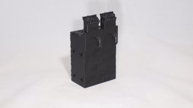 Hradby V10